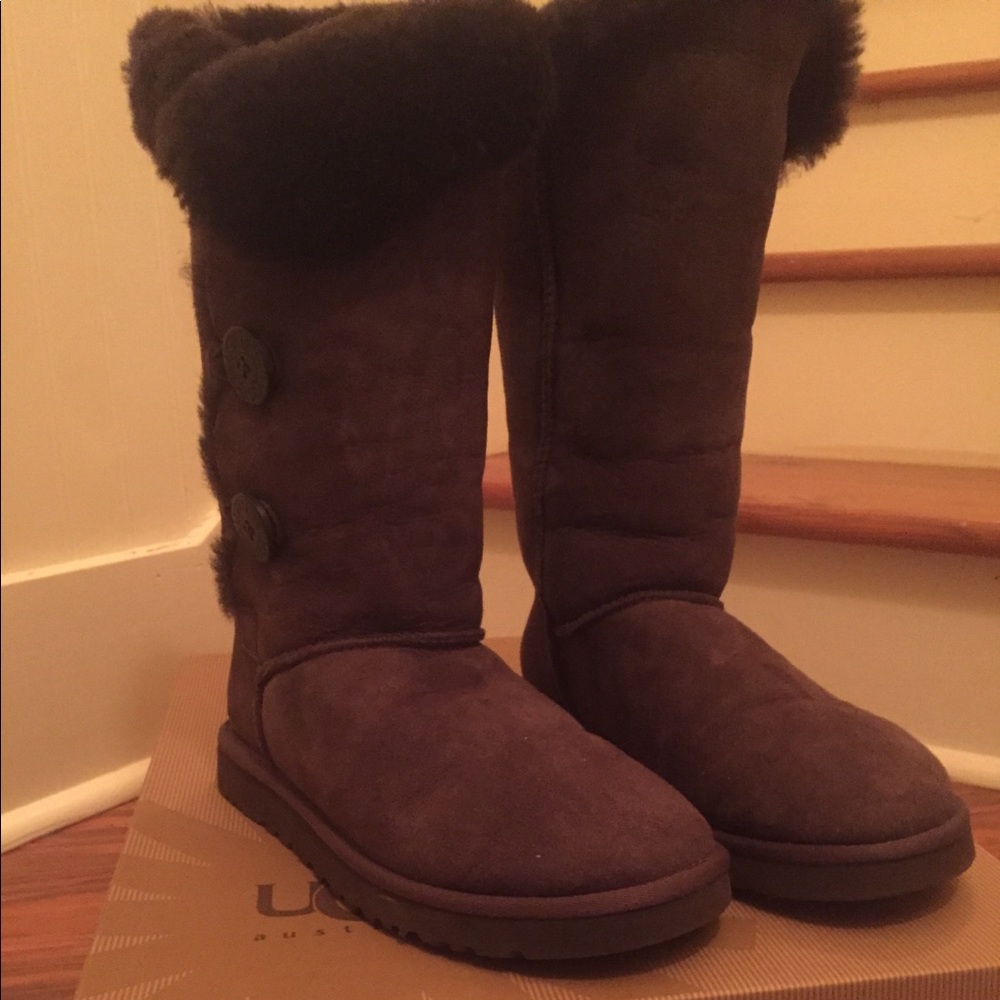 UGG Women’s Bailey Button Triplet Chocolate Boots